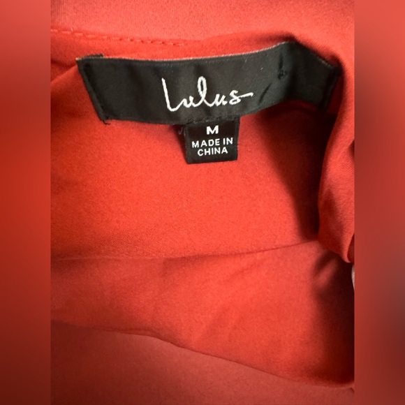 Lulu's Strappy Red Backless Dress Size Medium. E18 - Picture 10 of 13